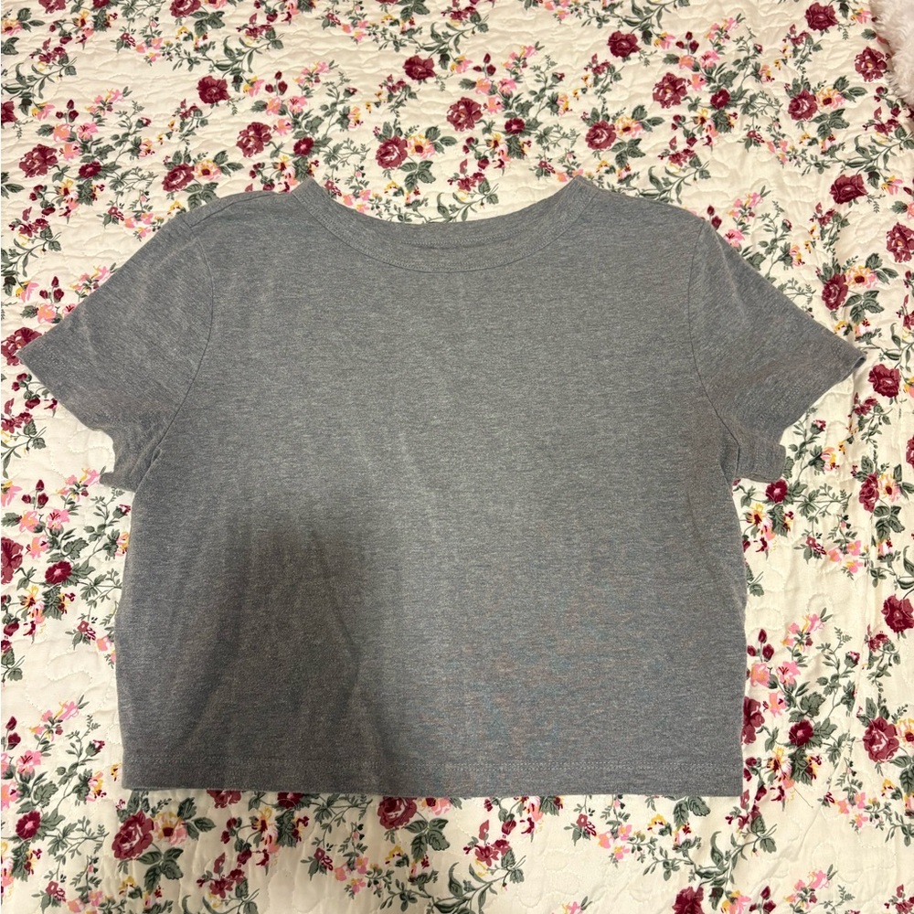 Wild Fable Heather Gray Tee